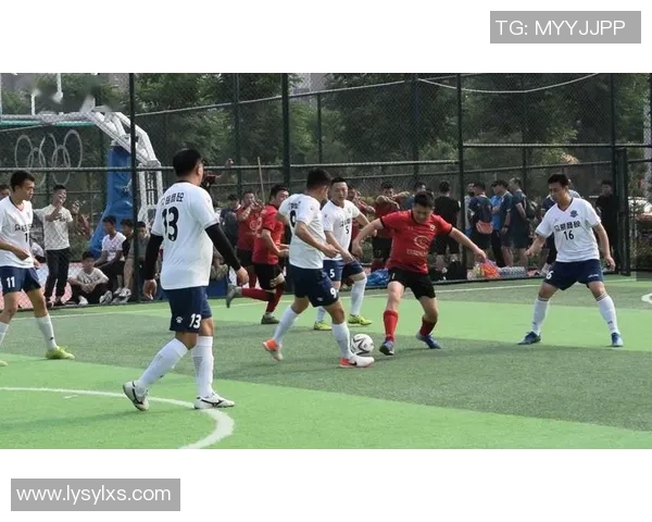 绿茵逐梦热血青春谱写荣耀篇章足球精神永不言败 绿茵逐梦热血青春谱写荣耀篇章足球精神永不言败